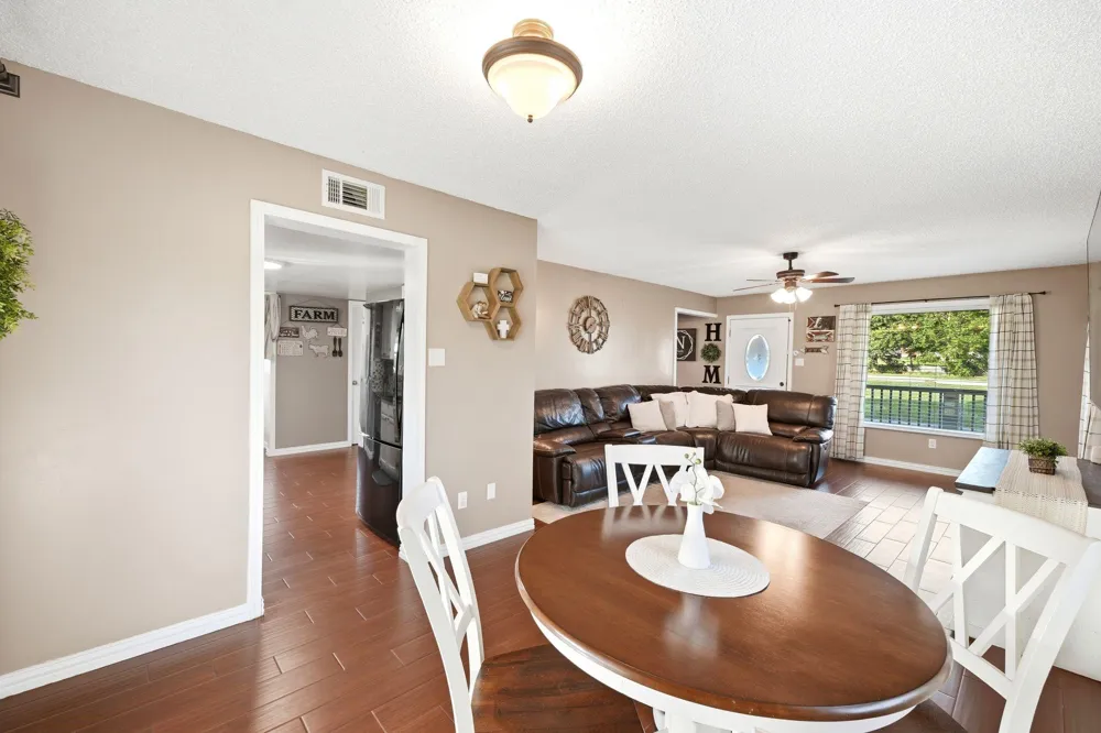 133 Meadow View Boulevard Del Valle, TX 78617