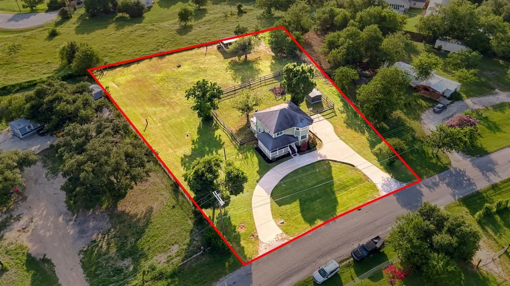 133 Meadow View Boulevard Del Valle, TX 78617