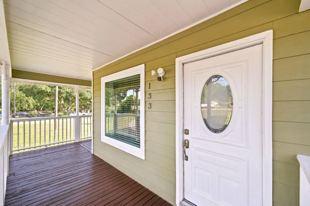 133 Meadow View Boulevard Del Valle, TX 78617