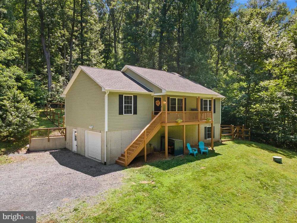 219 WOODPECKER WAY Front Royal, VA 22630