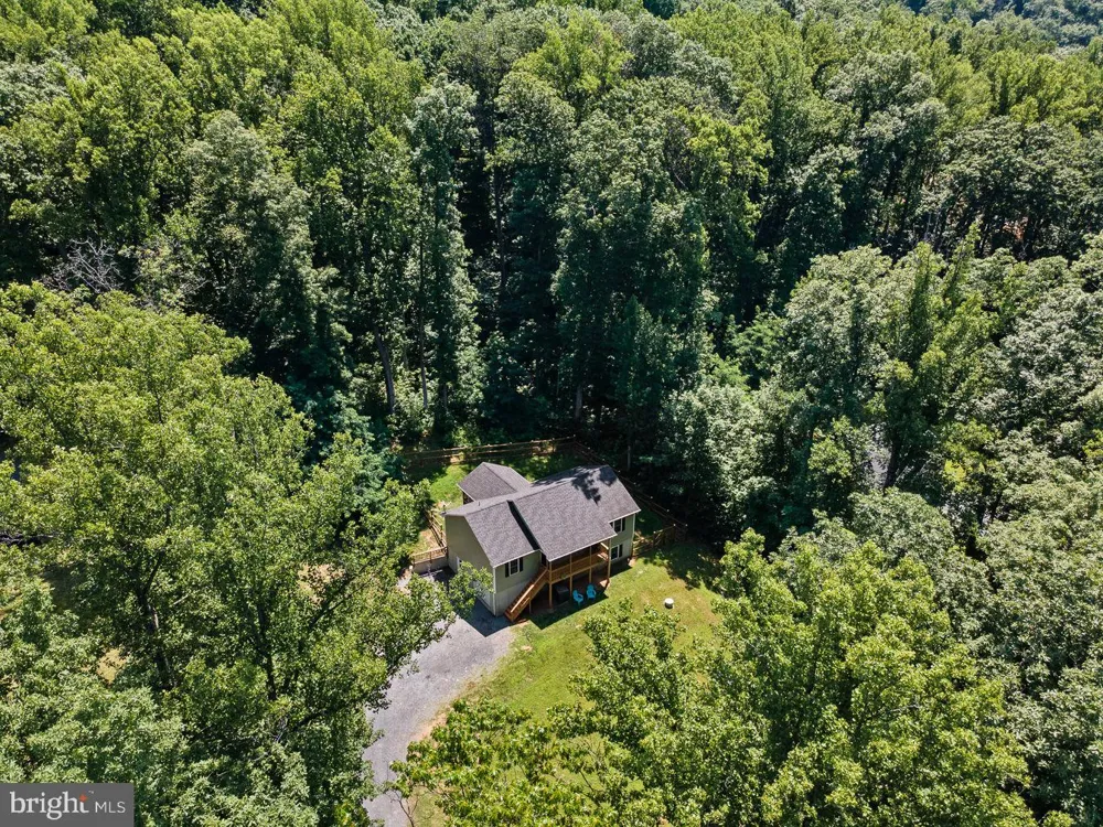 219 WOODPECKER WAY Front Royal, VA 22630