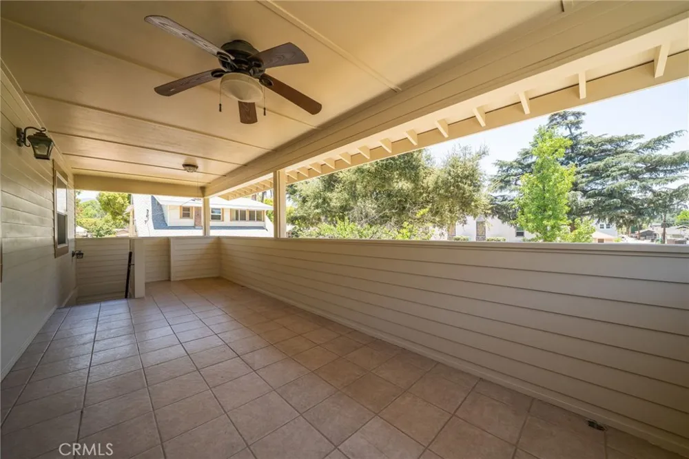 2382 Bonita Avenue La Verne, CA 91750