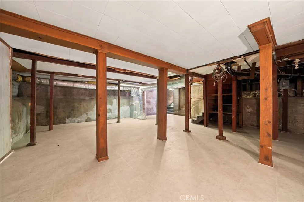 2382 Bonita Avenue La Verne, CA 91750