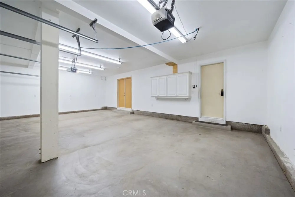 2382 Bonita Avenue La Verne, CA 91750