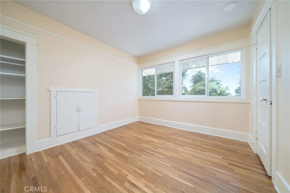 2382 Bonita Avenue La Verne, CA 91750
