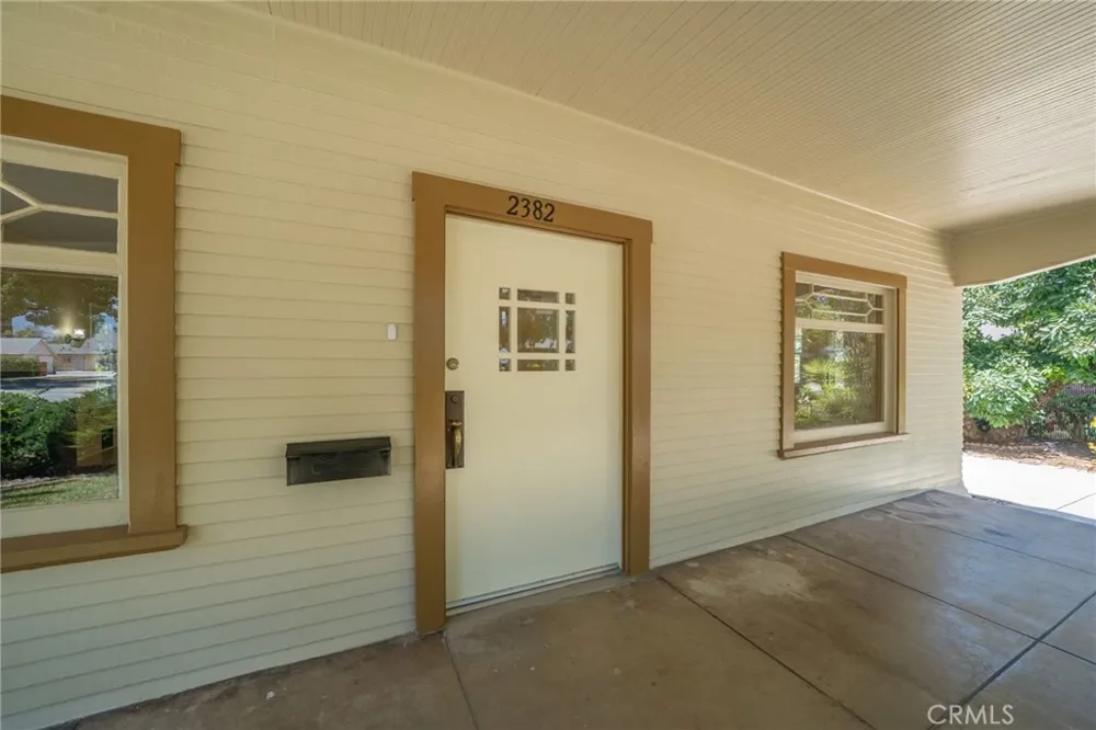 2382 Bonita Avenue La Verne, CA 91750