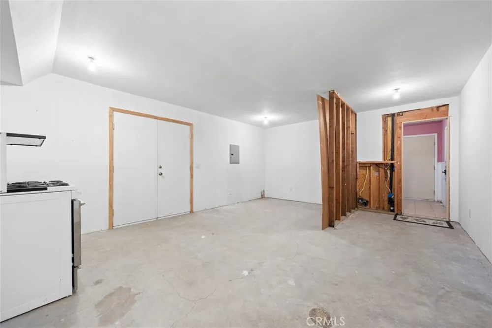2382 Bonita Avenue La Verne, CA 91750