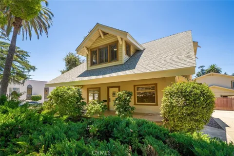 2382 Bonita Avenue