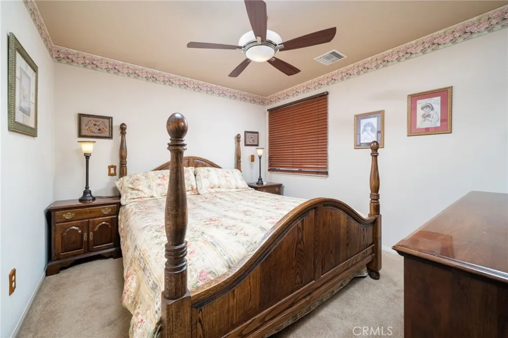 2382 Bonita Avenue La Verne, CA 91750