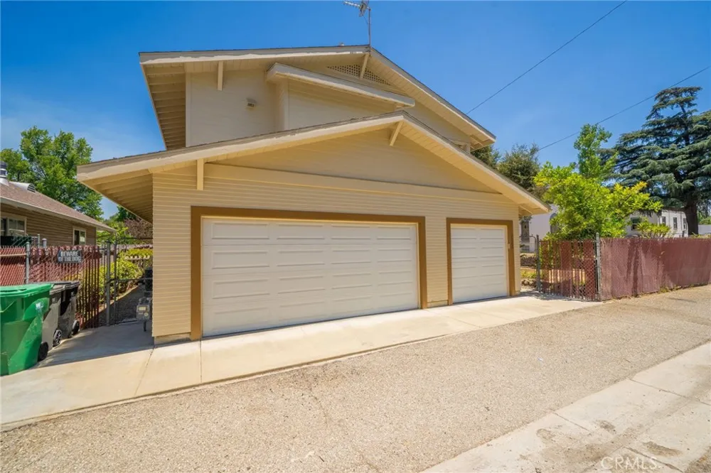 2382 Bonita Avenue La Verne, CA 91750