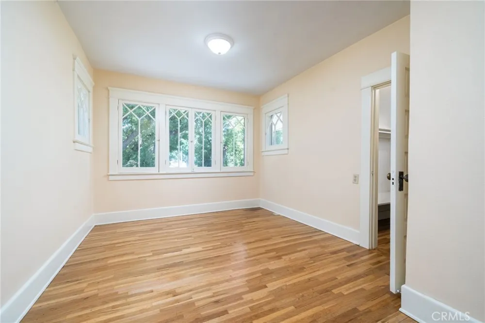 2382 Bonita Avenue La Verne, CA 91750