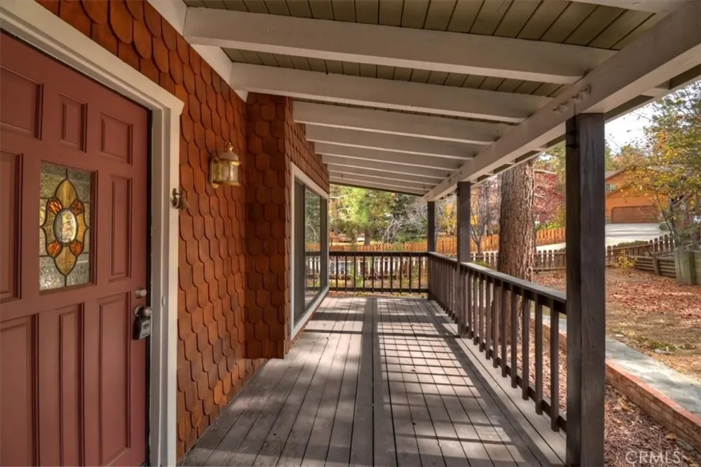 42736 Tannenbaum Platz Big Bear Lake, CA 92315