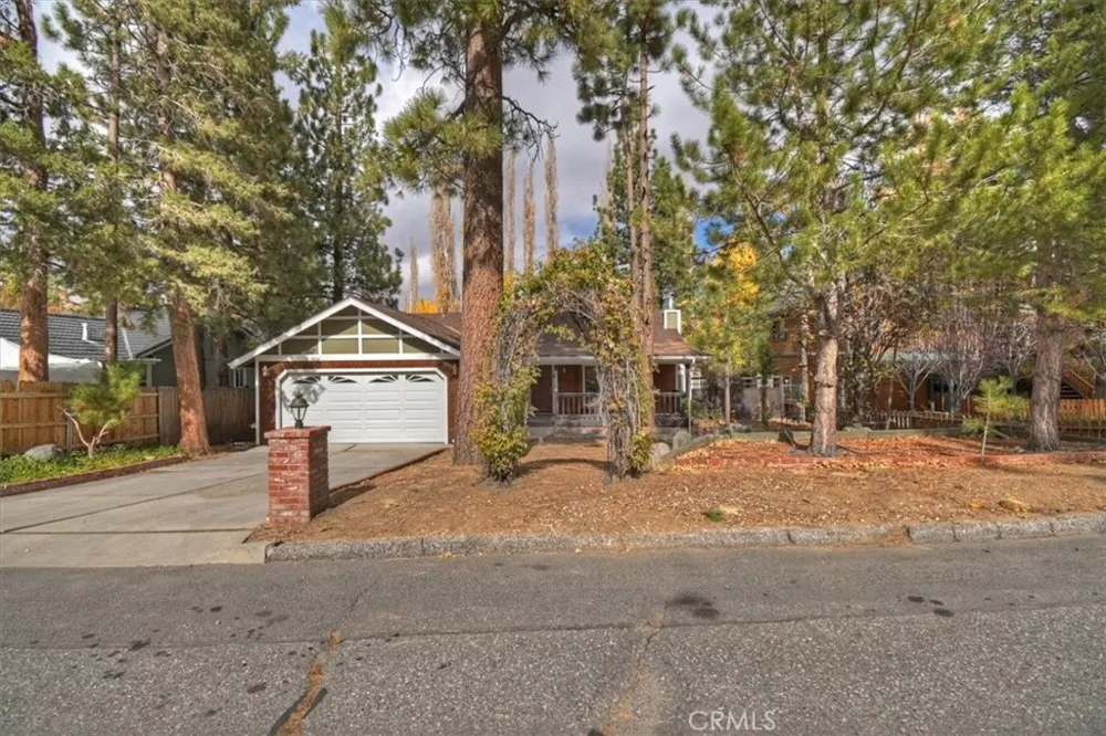42736 Tannenbaum Platz Big Bear Lake, CA 92315