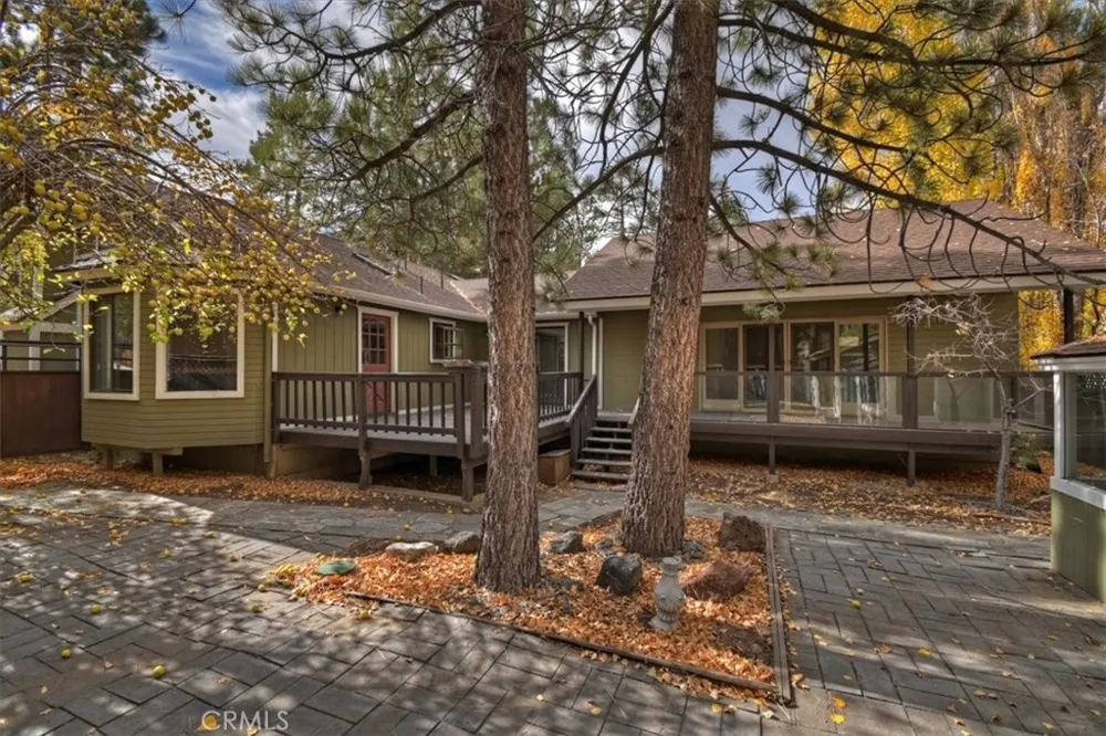 42736 Tannenbaum Platz Big Bear Lake, CA 92315