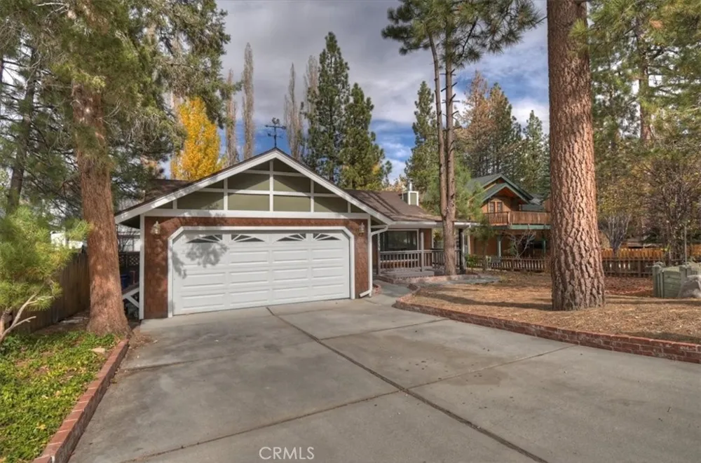 42736 Tannenbaum Platz Big Bear Lake, CA 92315