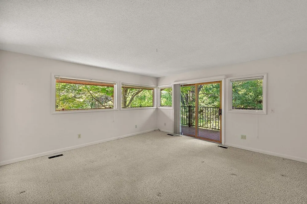 4816 Wylie Road Dexter, MI 48130