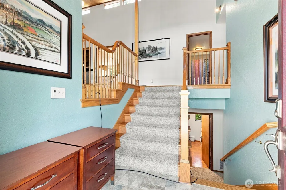 10129 63rd Place W Mukilteo, WA 98275