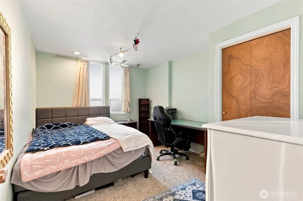 10129 63rd Place W Mukilteo, WA 98275