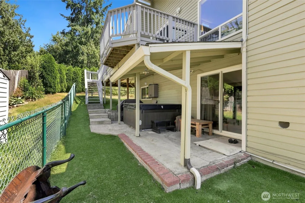 10129 63rd Place W Mukilteo, WA 98275