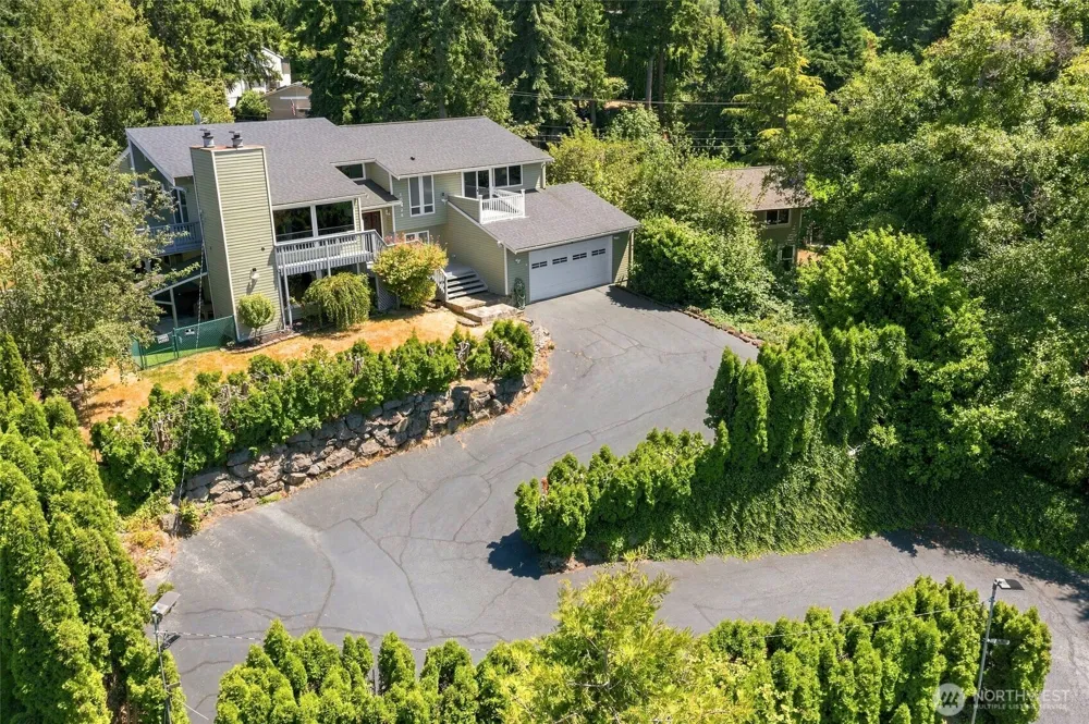 10129 63rd Place W Mukilteo, WA 98275