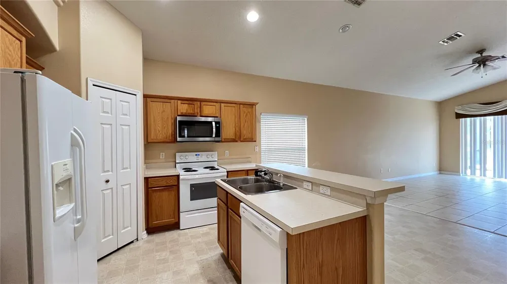 16709 FRESH MEADOW DRIVE Clermont, FL 34714
