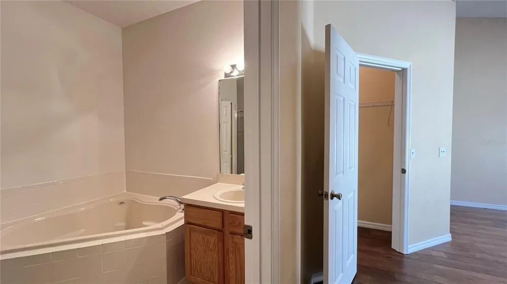 16709 FRESH MEADOW DRIVE Clermont, FL 34714
