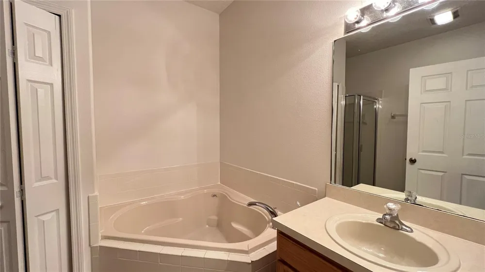 16709 FRESH MEADOW DRIVE Clermont, FL 34714