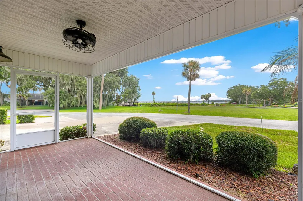 925 BEVERLY HARBORS DRIVE Leesburg, FL 34748