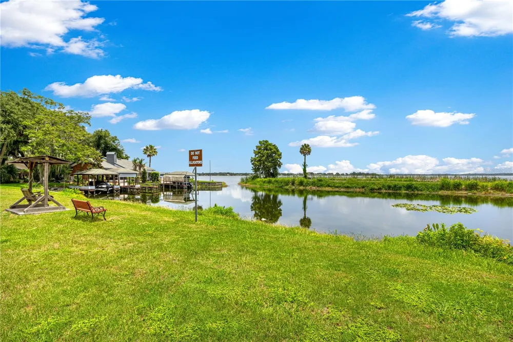 925 BEVERLY HARBORS DRIVE Leesburg, FL 34748