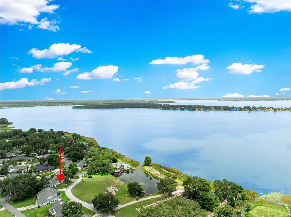 925 BEVERLY HARBORS DRIVE Leesburg, FL 34748