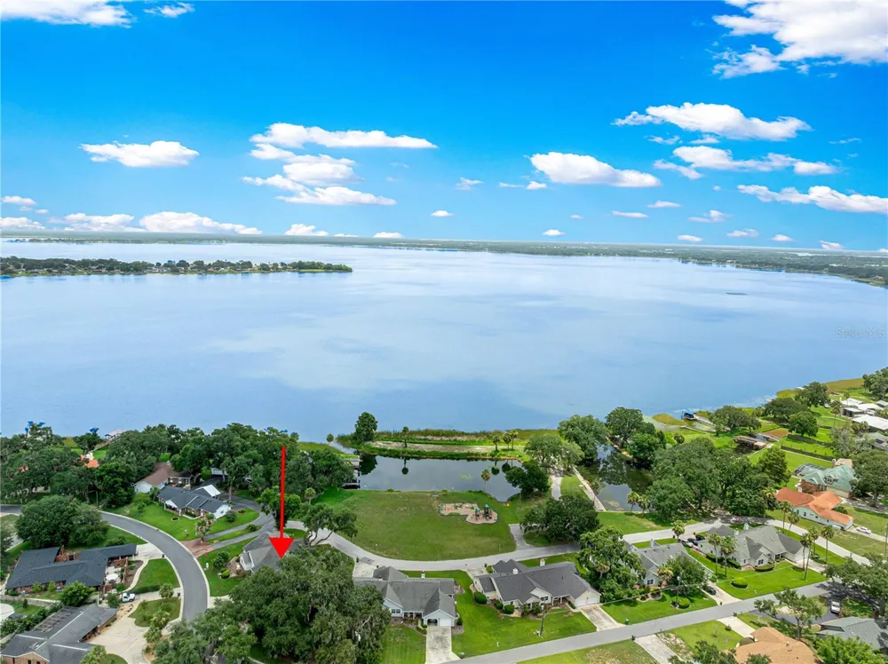 925 BEVERLY HARBORS DRIVE Leesburg, FL 34748