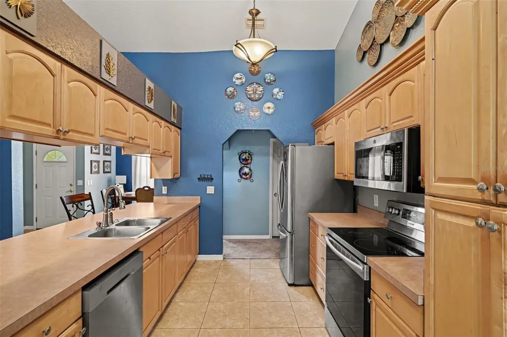 35 PLANTATION ROAD Debary, FL 32713