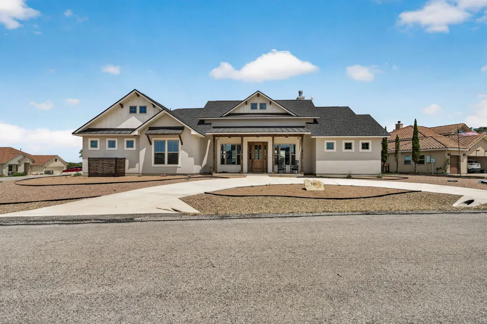 101 Alf Hunter Blanco, TX 78606