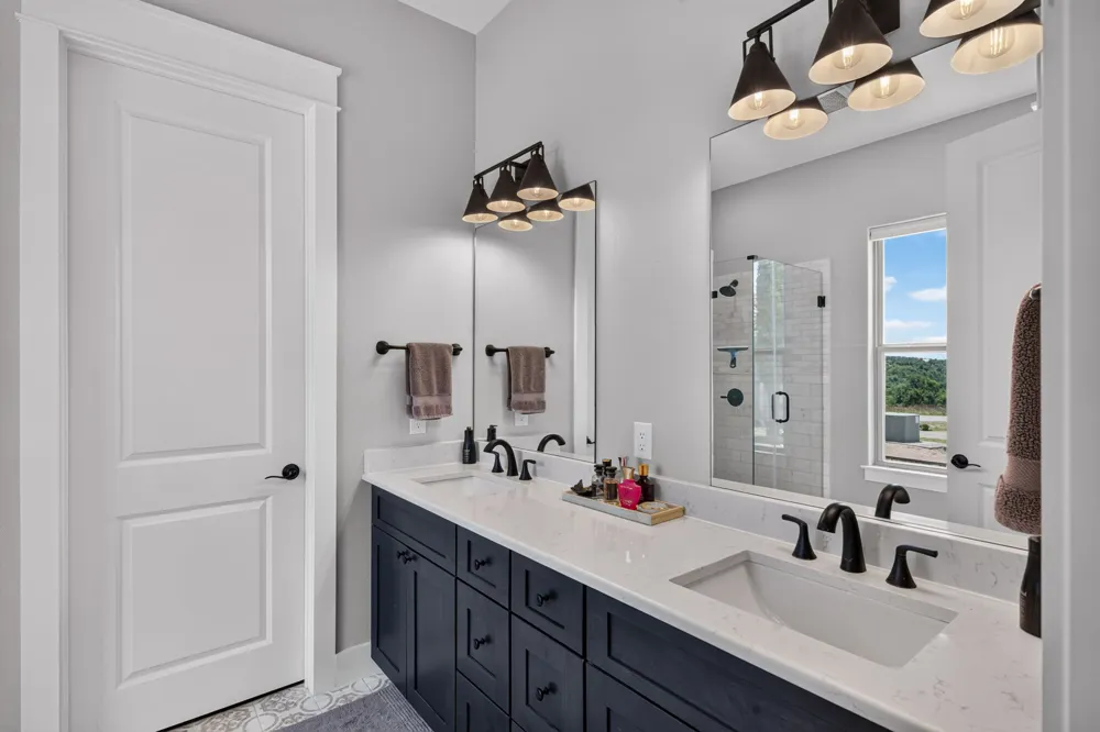101 Alf Hunter Blanco, TX 78606