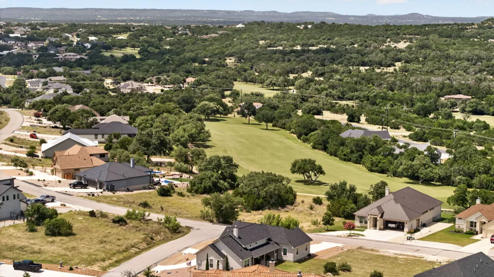 101 Alf Hunter Blanco, TX 78606