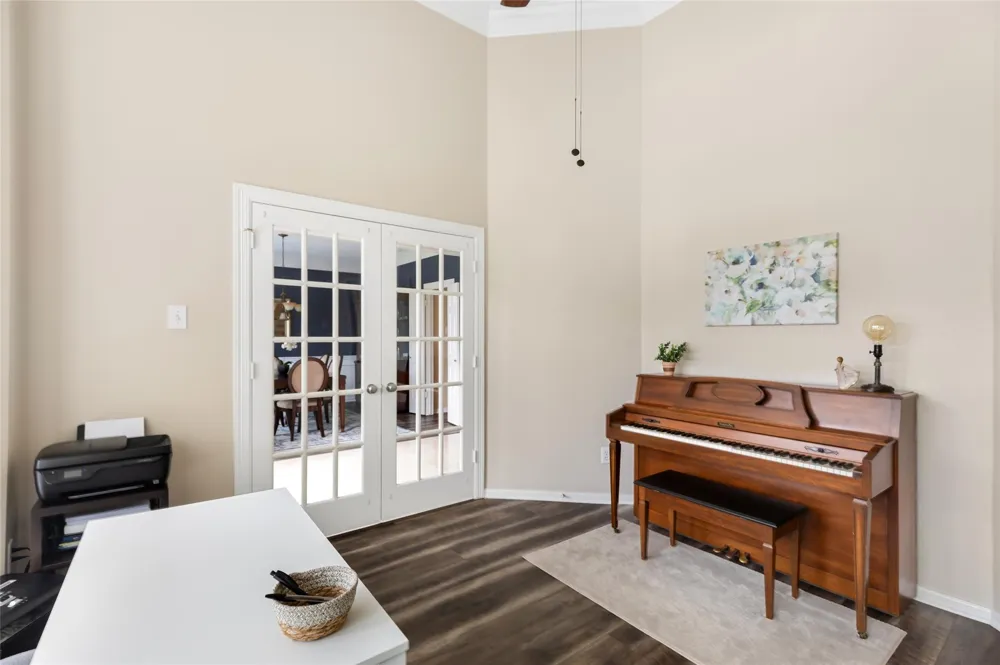 3526 Whispering Brook Drive Kingwood, TX 77345