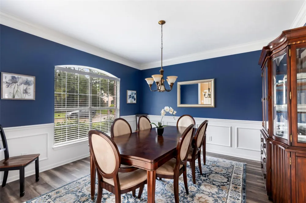 3526 Whispering Brook Drive Kingwood, TX 77345