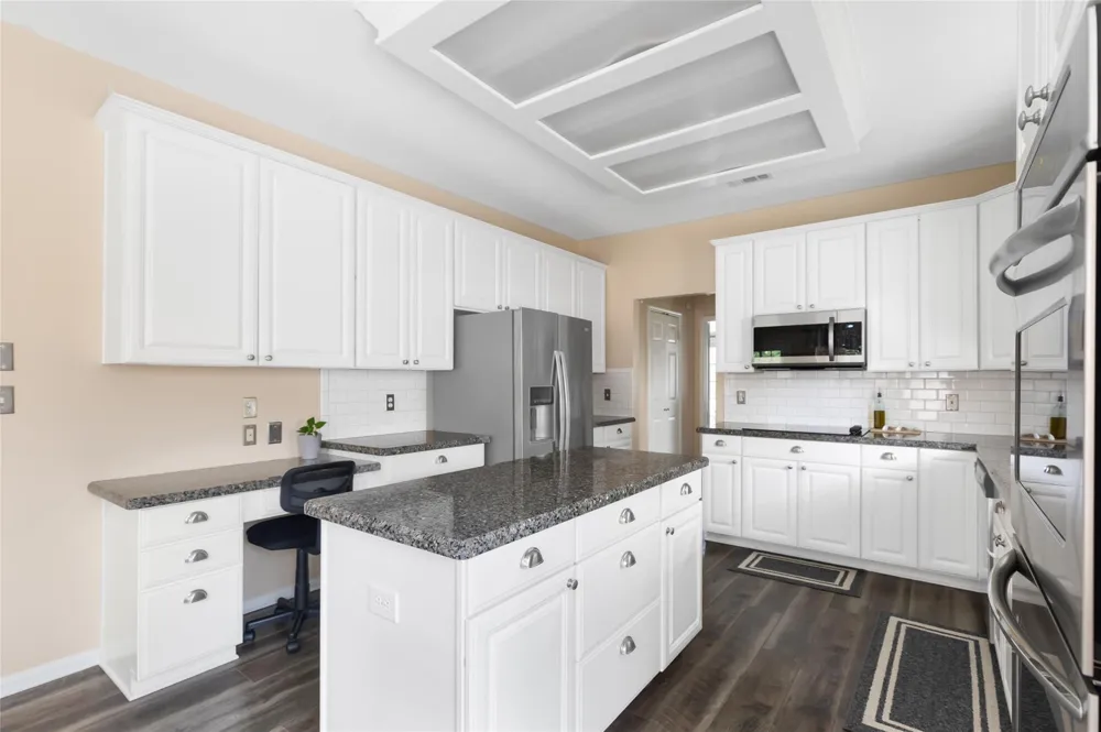3526 Whispering Brook Drive Kingwood, TX 77345