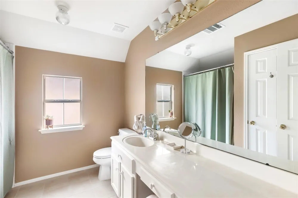 3526 Whispering Brook Drive Kingwood, TX 77345