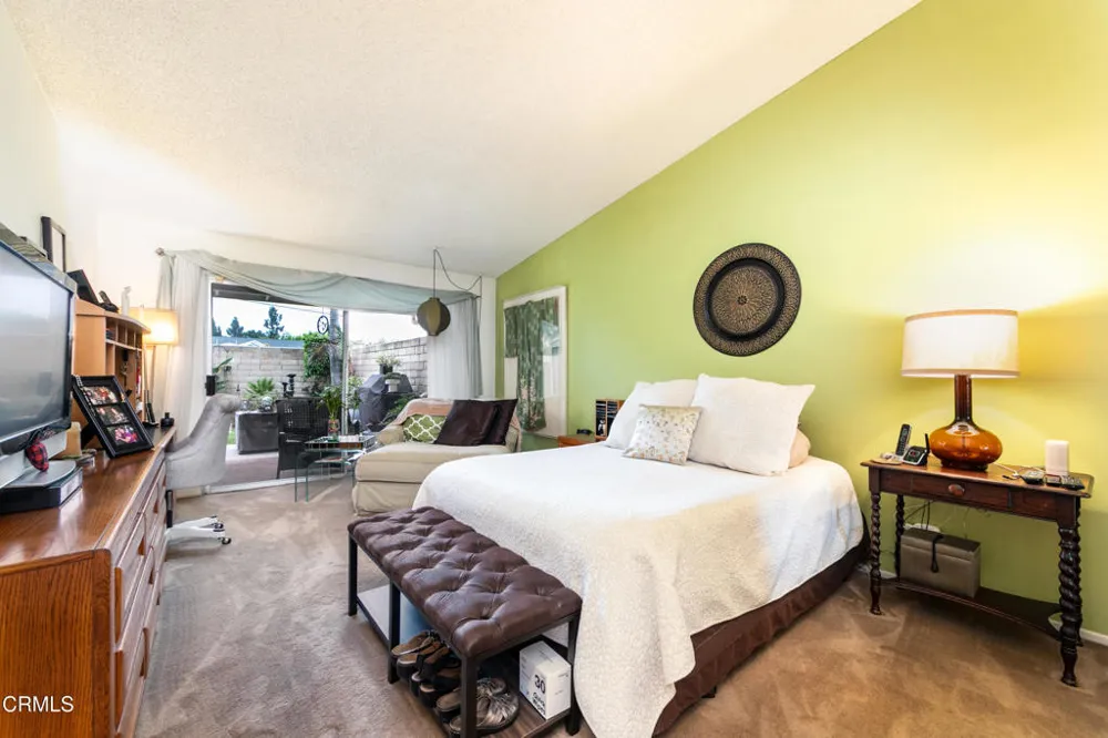 945 Shady Lane Glendora, CA 91740