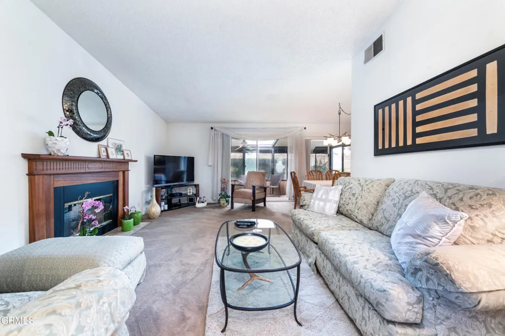 945 Shady Lane Glendora, CA 91740