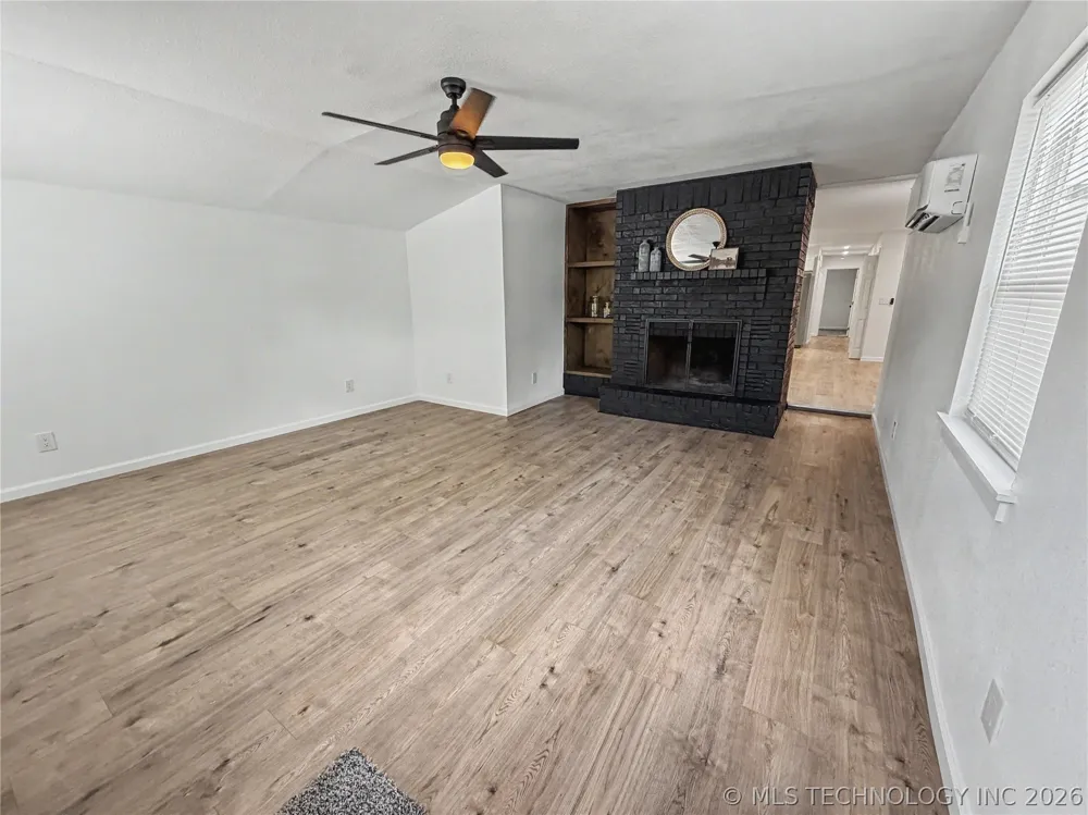 226 E Cedar Street Stilwell, OK 74960