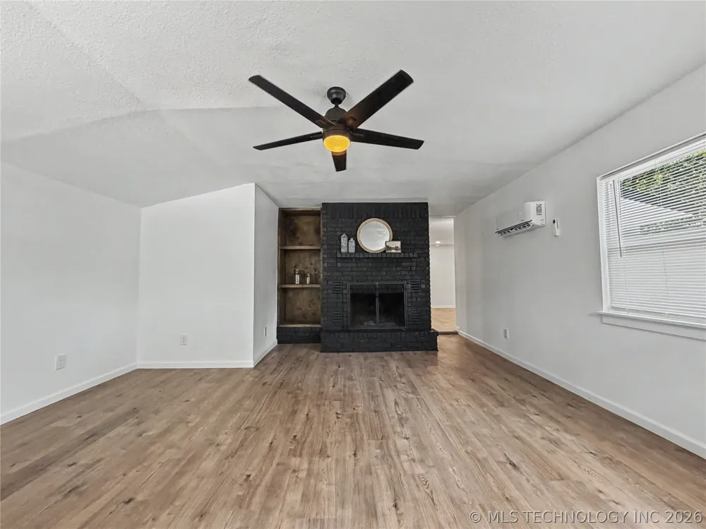 226 E Cedar Street Stilwell, OK 74960