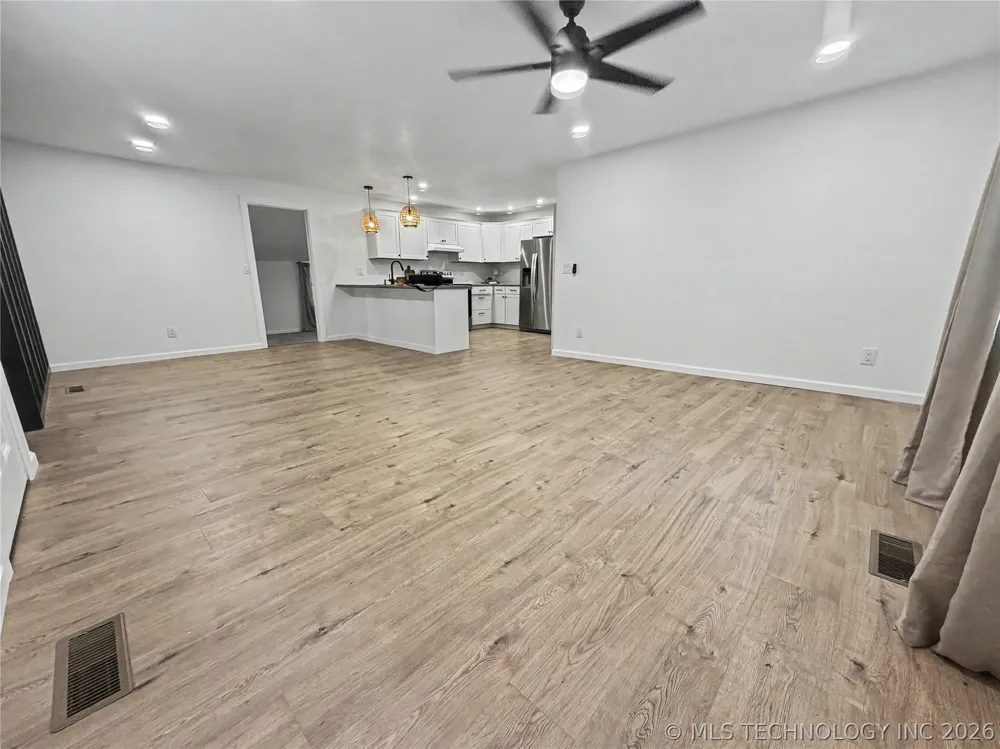 226 E Cedar Street Stilwell, OK 74960