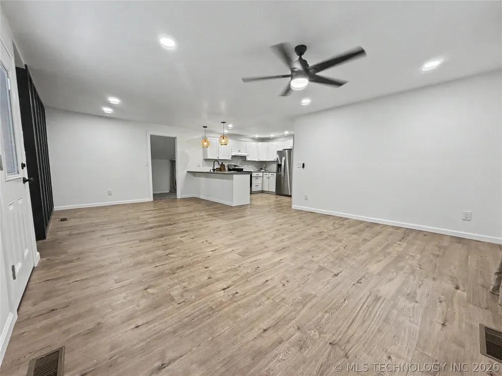 226 E Cedar Street Stilwell, OK 74960