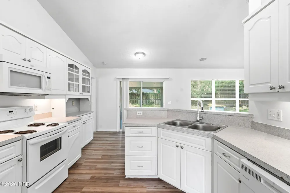 3128 Mango Tree Drive Edgewater, FL 32141