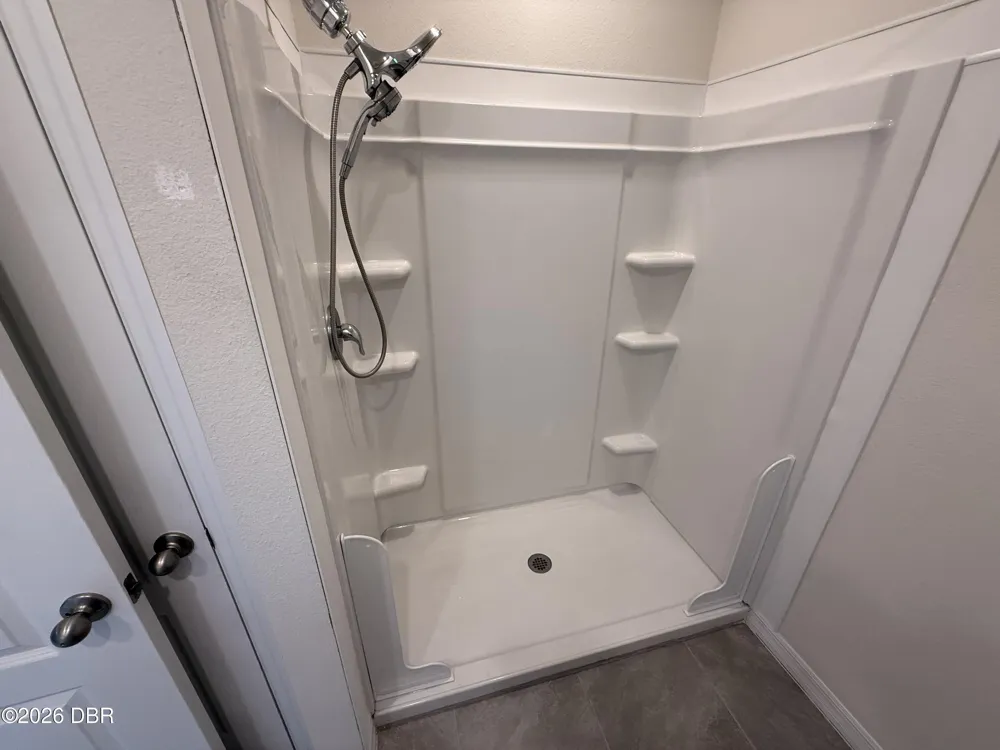 2733 Silver Canoe Drive Edgewater, FL 32141