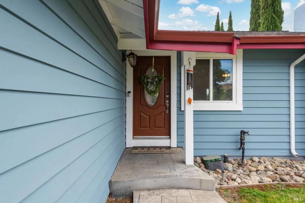 453 Shannon Drive Vacaville, CA 95688