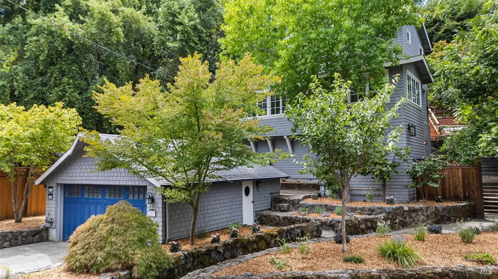 220 Laurel Avenue San Anselmo, CA 94960