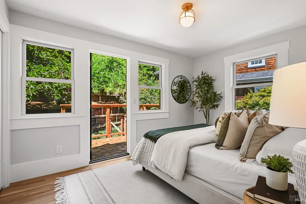 220 Laurel Avenue San Anselmo, CA 94960